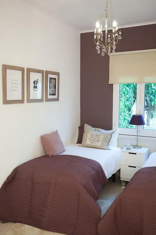 Charming & Quiet Park Guell Apartment Barcelona Spain