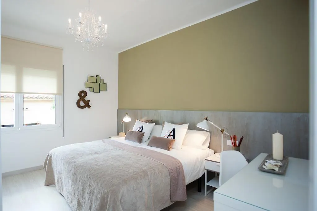 Charming & Quiet Park Guell Apartment Barcelona