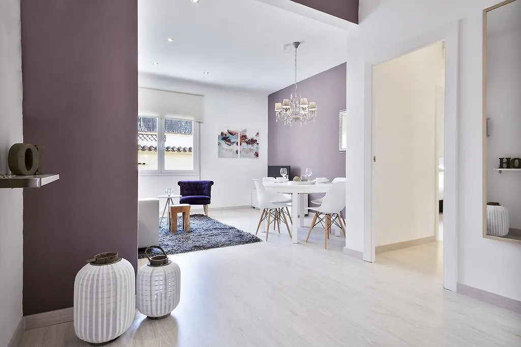 Charming & Quiet Park Guell Apartment Barcelona