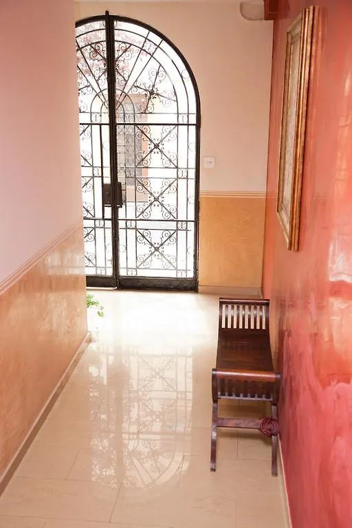 Charming & Quiet Park Guell Apartment 巴塞罗那 西班牙
